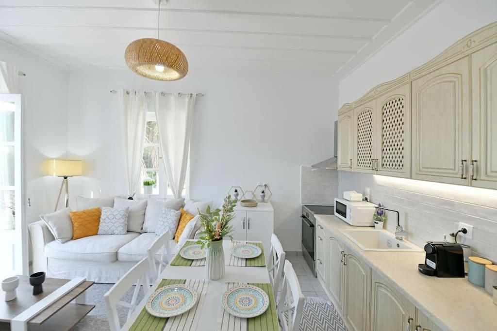 Olivo II Luxury Apartment Hydra  Exterior foto